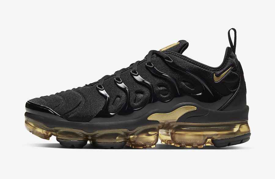 Nike-Air-VaporMax-Plus-Black-Gold-CW7299-001-Release-Date.jpg