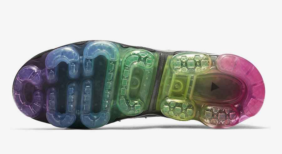 Nike-VaporMax-Plus-Be-True-AR4791-500-Release-Date-Outsole.jpg