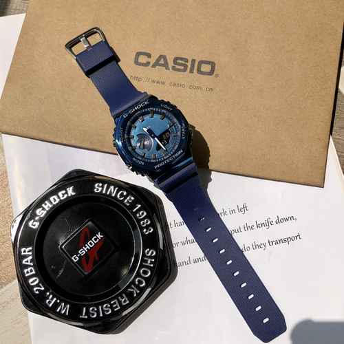 Ordine originale personalizzato nuova coppia di orologi Casio abbinata con movimento meccanico compl