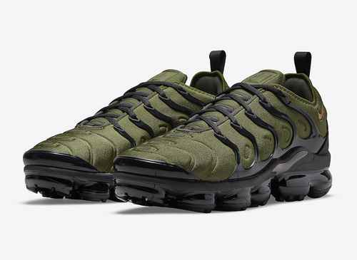 Nike Air VaporMax Plus Codice DQ4688300 3947