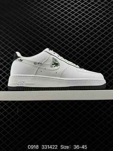 Nike Air Force Low Air Force One Sneaker casual versatile dal taglio basso. Le prestazioni di ammort