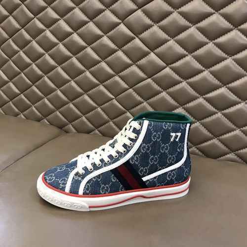 GUCCI Scarpa Uomo Cod. 0914B50 Taglia 3844 personalizzata al 45