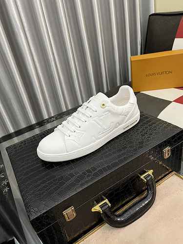 LV Men's Shoe Code: 0918B40 Size: 38-44