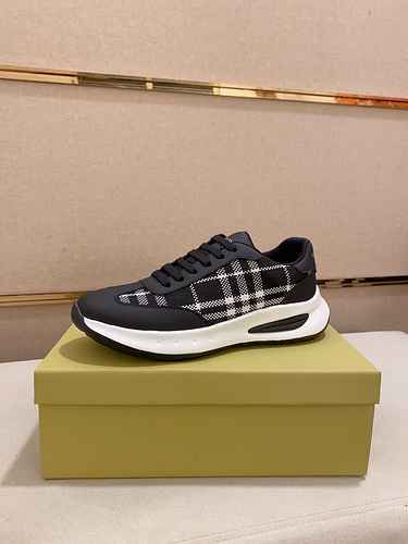 Scarpa Uomo Burberry Cod. 0920B50 Taglia 3844 Personalizzabile 4546