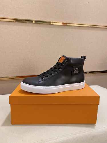 LV Men's Shoe Code: 0920B40 Size: 38-44 (Customizable 45.)