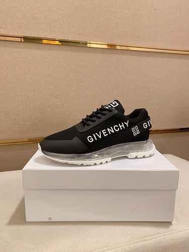 Givenchy Men's Shoe Code: 0920C10 Size: 38-44 (Customizable 45 non return or exchange)