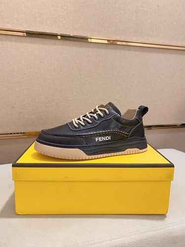 Scarpa Uomo Fendi Codice 0920B50 Taglia 3844