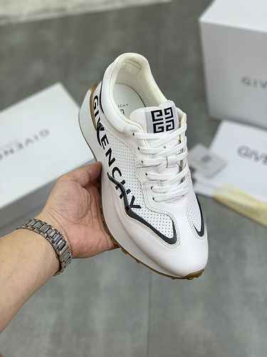 Givenchy Men's Shoe Code: 0924C20 Size: 38-44 (45 can be customized)