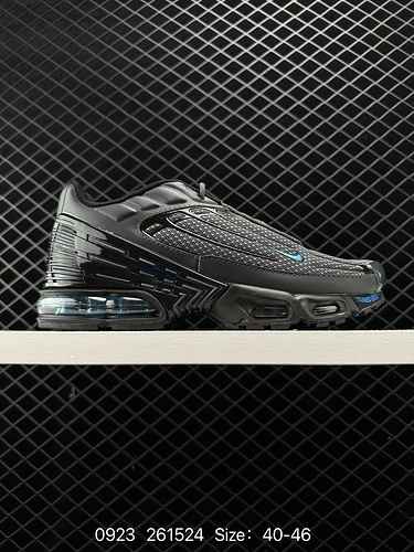 Le 2 NikeNike Nike Air Max Plus è un rappresentante della linea di scarpe alternative Nike TN è nata