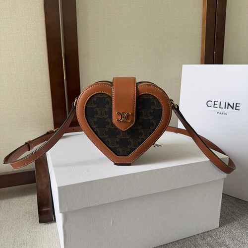 La borsa a forma di cuore CEL Celine è realizzata in pelle originale di alto livello importata e ver