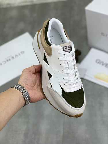 Givenchy Men's Shoe Code: 0924C20 Size: 38-44 (45 can be customized)