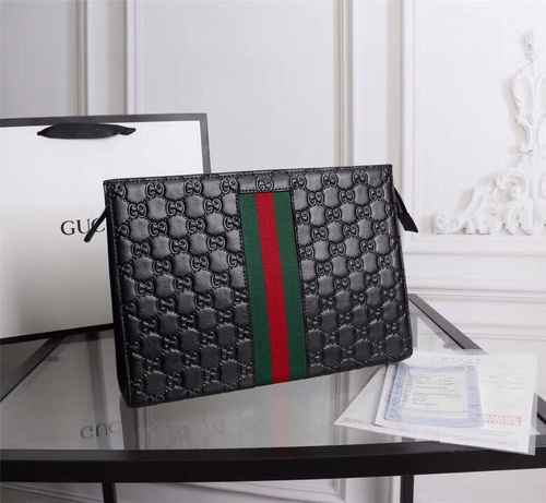 La borsa esclusiva da uomo GUCCI è realizzata in pelle bovina originale importata, borsa regalo di a