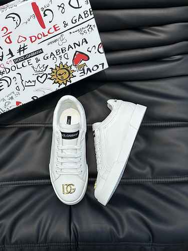Dolce&Gabbana Men's Shoe Code: 0922B50 Size: 38-44
