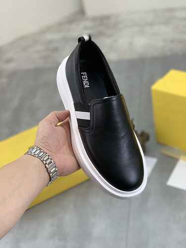 Fendi Men's Shoe Code: 0924B50 Size: 38-44 (customized to 45)