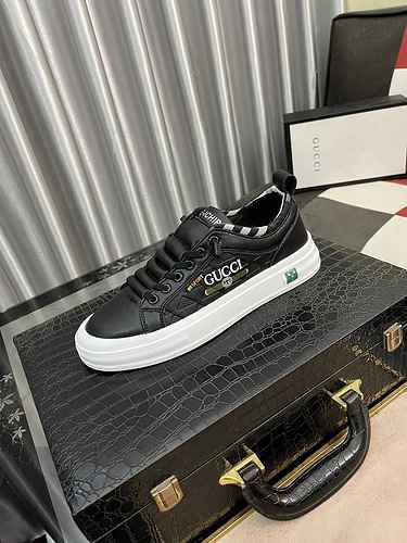 GUCCI Scarpa Uomo Cod. 1003B50 Taglia 3844