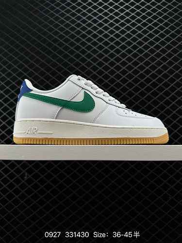 Livello aziendale Nike Air Force Low Air Force One sneaker casual versatile e bassa. Le prestazioni 