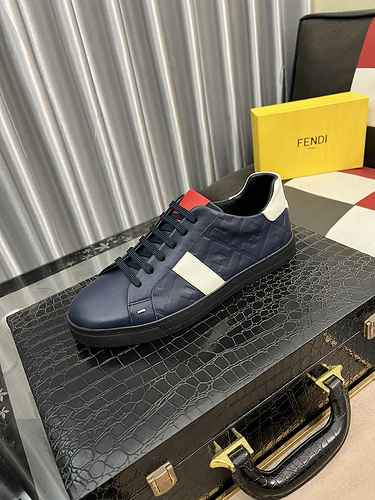 Scarpa Uomo Fendi Codice 1003B40 Taglia 3844