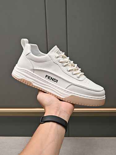 Fendi Men's Shoe Code: 0926B50 Size: 38-44