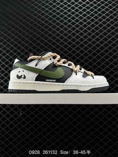 6 NIKE DUNK SB LOW Colorway personalizzata Dunk SB, come suggerisce il nome, ha un classico lignaggi