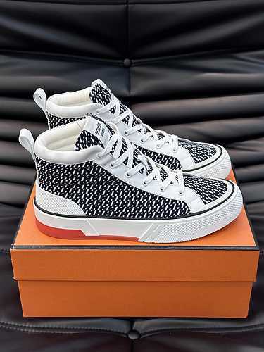 Hermes Men's Shoe Code: 1013B50 Size: 38-44