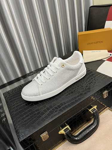 LV Men's Shoe Code: 1015B50 Size: 38-44