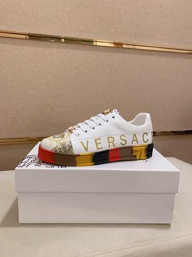 Scarpa da uomo Versace Codice 1007B30 Taglia 3844 45 personalizzata senza reso o cambio