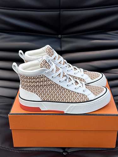 Hermes Men's Shoe Code: 1013B50 Size: 38-44