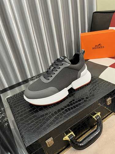 Hermes Men's Shoe Code: 1015B50 Size: 38-44