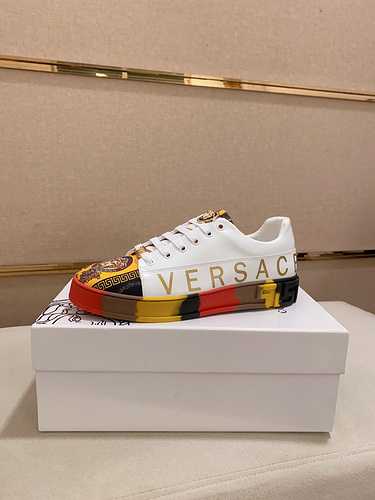 Scarpa da uomo Versace Codice 1007B30 Taglia 3844 45 personalizzata senza reso o cambio