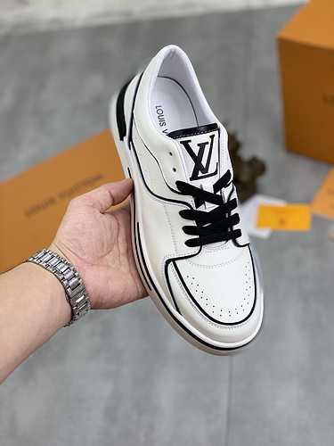 LV Men's Shoe Code: 1011B50 Size: 38-44