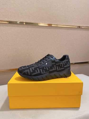 Fendi Men's Shoe Code: 1022B40 Size: 38-44 (Customizable 45)