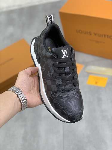 LV Men's Shoe Code: 1024B60 Size: 38-44