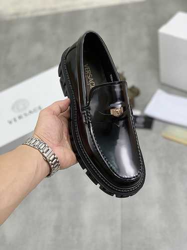 Scarpa Uomo Versace Codice 1024B70 Taglia 3844 45 personalizzabile