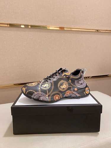 GUCCI Scarpa Uomo Cod. 1022C10 Taglia 3844