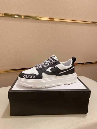 GUCCI Scarpa Uomo Cod. 1022B50 Taglia 3844