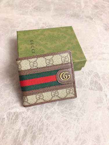 GUCCI Portafoglio con clip corto realizzato in pelle bovina originale importata Borsa regalo di alta