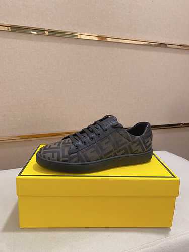 Fendi Men's Shoe Code: 1031B40 Size: 38-44