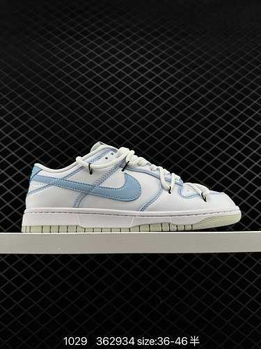 7 NIKE DUNK SB LOW Struttura con cinturino in tinta personalizzata Dunk SB, come suggerisce il nome,