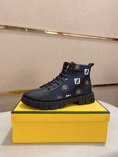 Scarpa Uomo Fendi Codice 1031B50 Taglia 3844