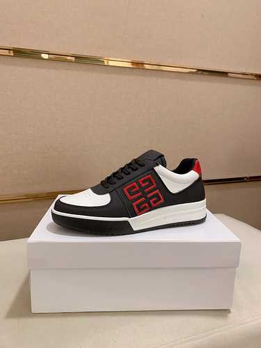 Givenchy Men's Shoe Code: 1031B60 Size: 38-44