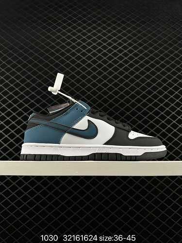 2 Nike SB Dunk Low quotIndustrial Bluequot Esclusiva edizione nera bianca e blu distillata per una m